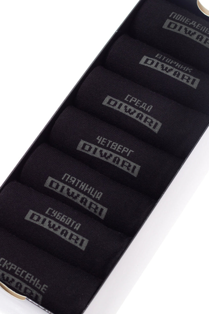 TheRanok.com Conte Cotton Socks Diwari Classic 7 Days (7 Pairs) Gift Box — side view