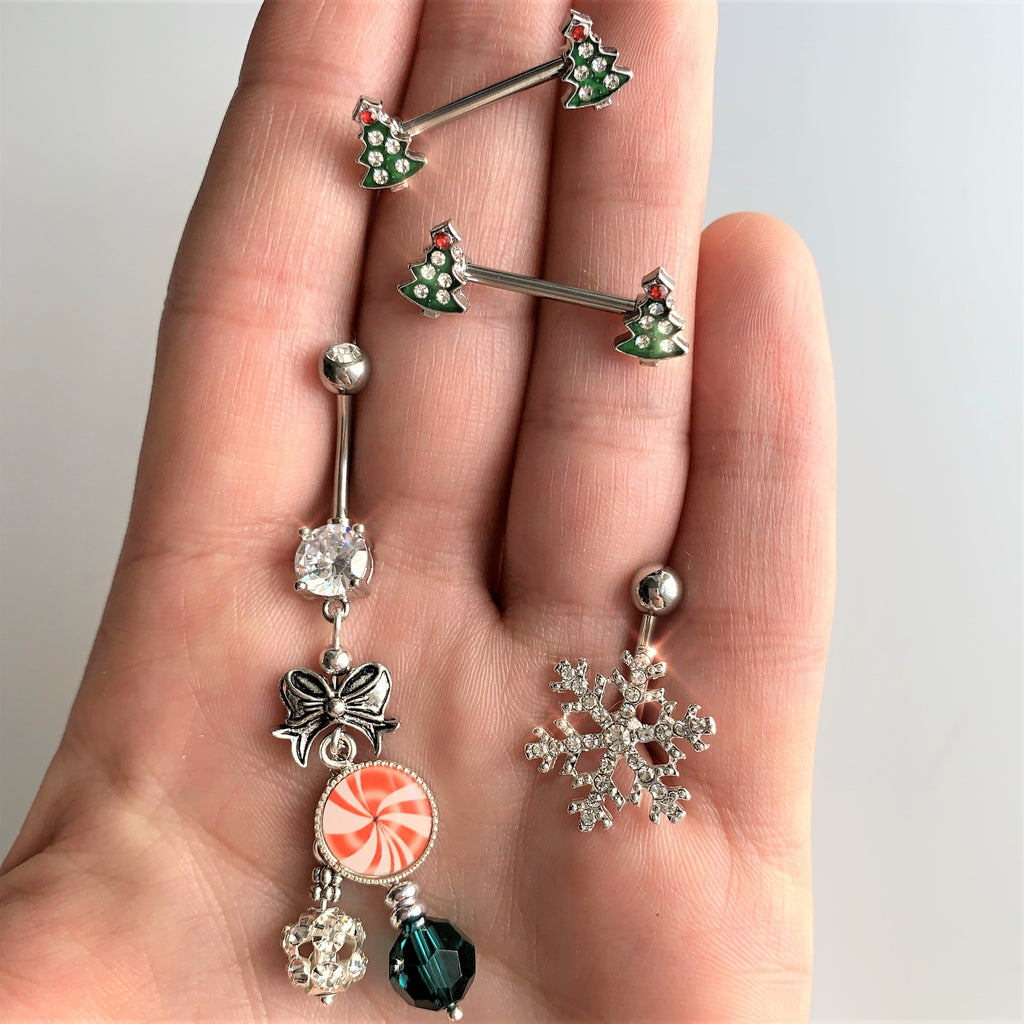 BodyCandy 14G 9/16 Clear Red Gem Christmas Tree Barbell Nipple Ring Set — detail close-up