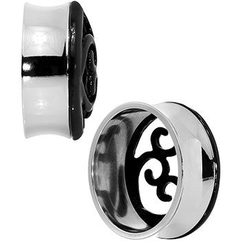 BodyCandy 28mm Steel Black Filigree Duet Heart Saddle Plug Set — detail close-up