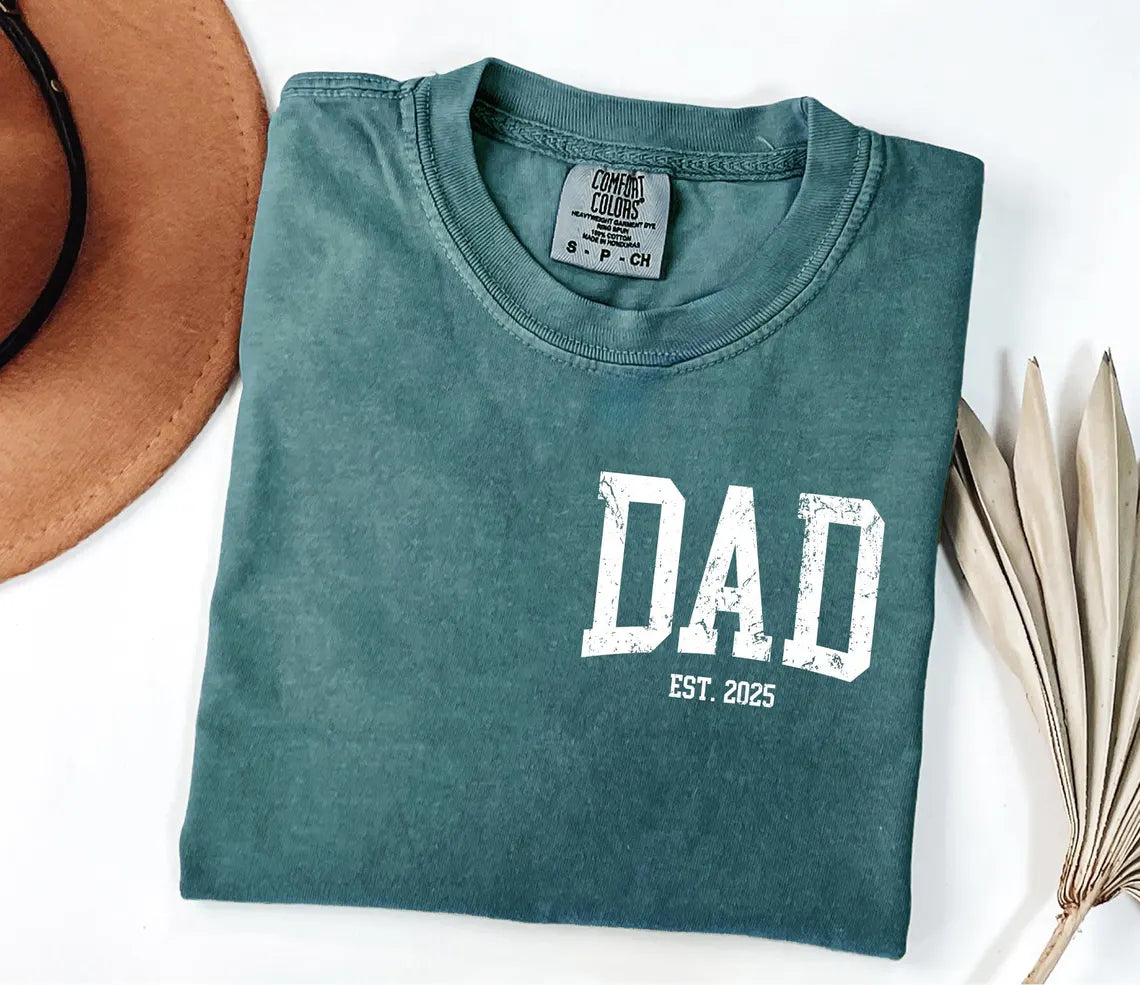A Blessed Texas Mess Boutique Comfort Colors®  Custom New Dad Shirt EST year Father's Day Daddy Pocket… — construction detail