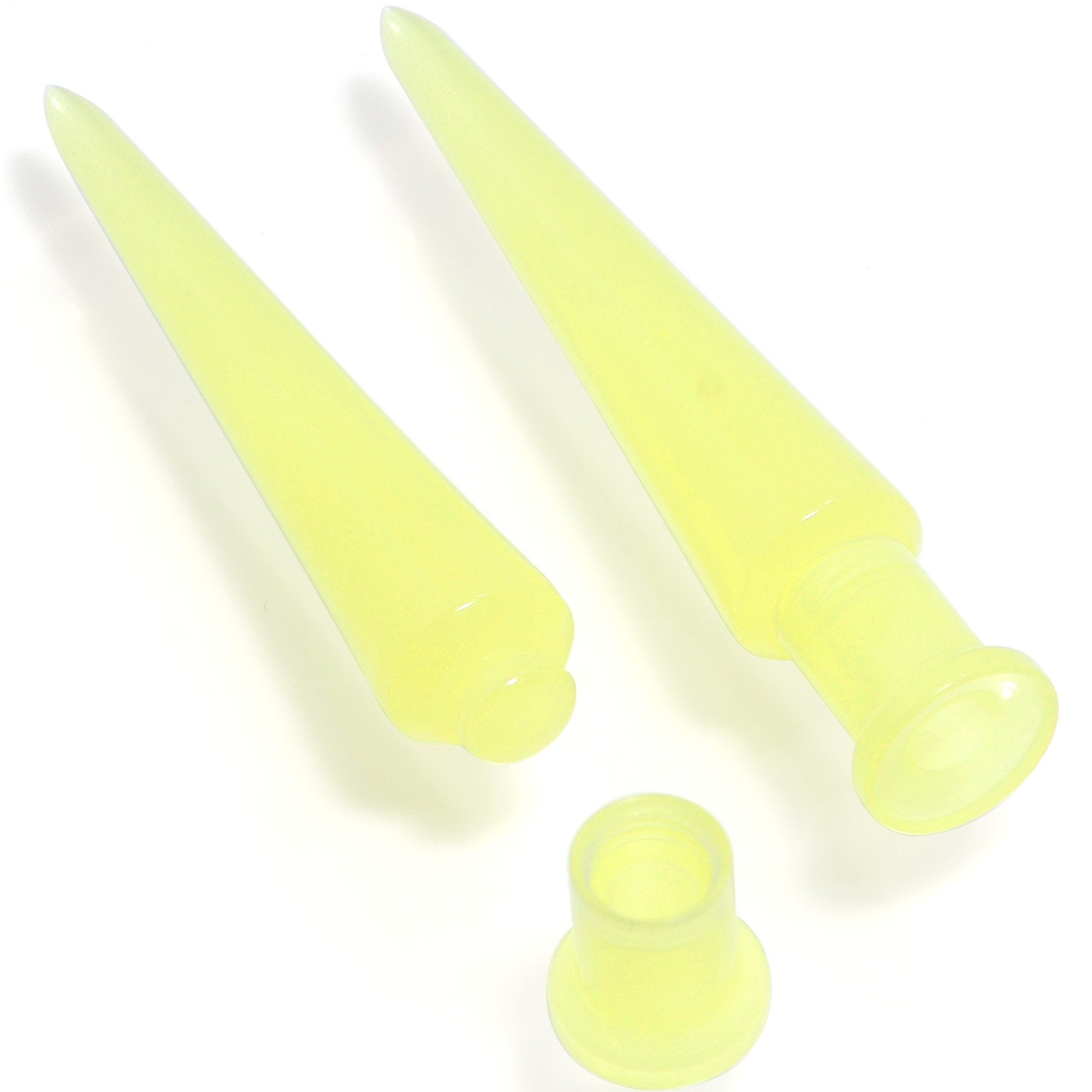 BodyCandy 2 in 1 Yellow Glow in Dark Interchangeable Screw Fit Plug and Taper Set — lifestyle context