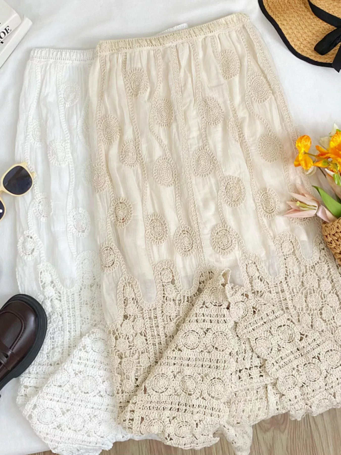 Lace Elastic Waist Midi Skirt