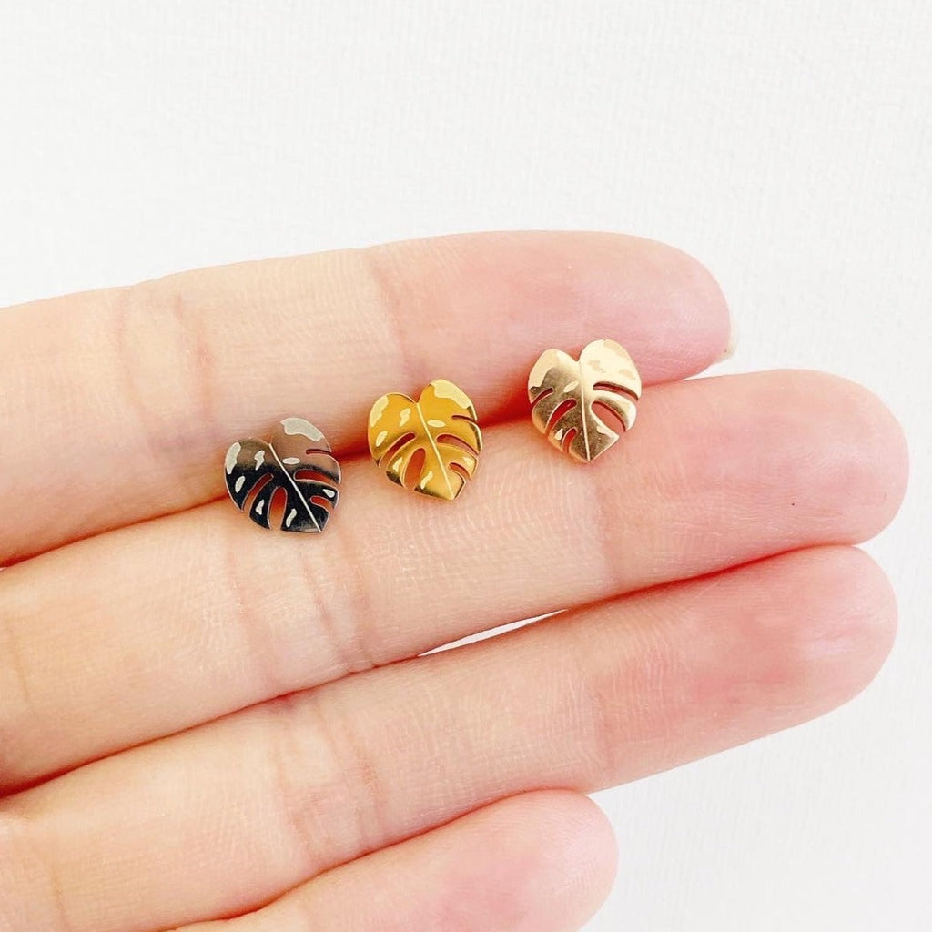 Monstera Albo/Thai Metal Stud Earrings – Plant Dosage LLC