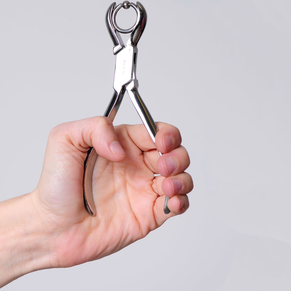 BodyCandy Large Body Jewelry Ring CLOSER Pliers 5 1/2 — back view