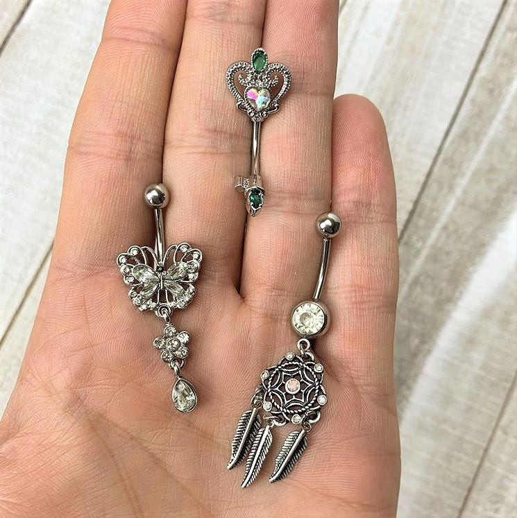 BodyCandy Clear Gem Pink Faux Opal Feather Dreamcatcher Dangle Belly Ring — detail and construction