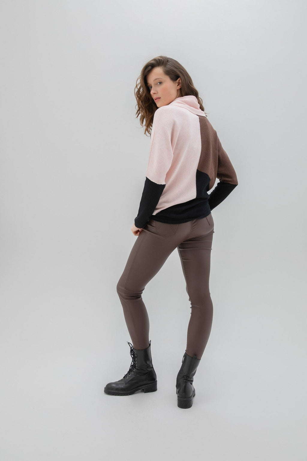 KADOU BOUTIQUE Cowl Neck Color Block Sweater — side view