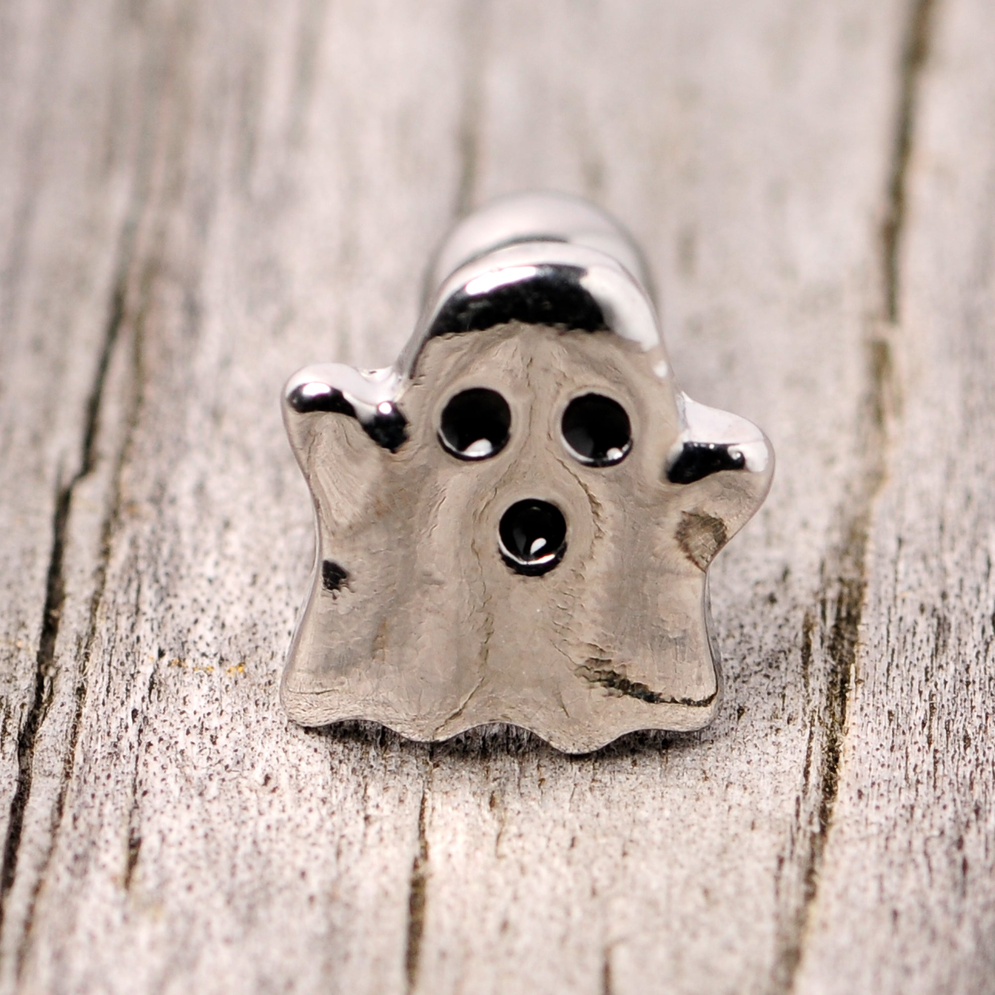 BodyCandy 16G 1/4 Spooky Ghost Halloween Cartilage Tragus Earring — lifestyle context