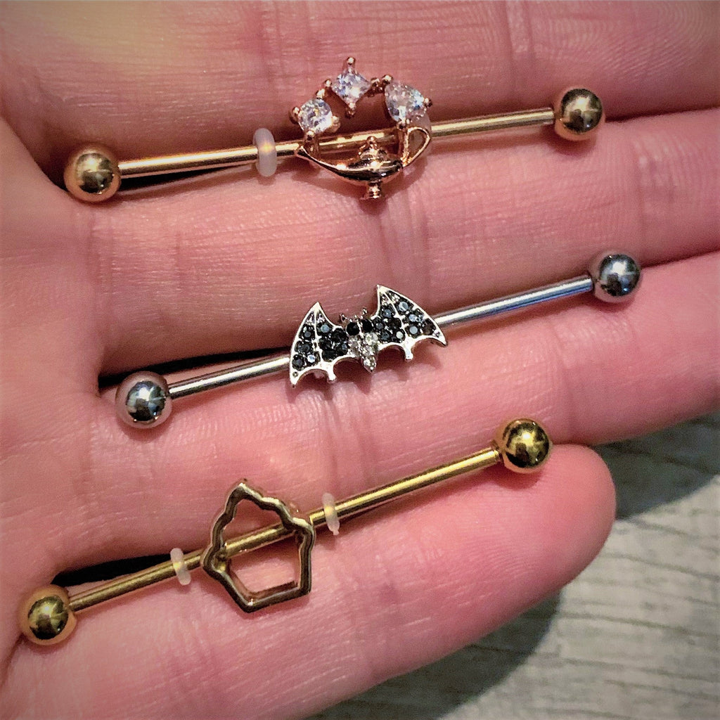 BodyCandy 14G Gold Tone Hollow Cupcake Industrial Barbell 38mm — detail close-up