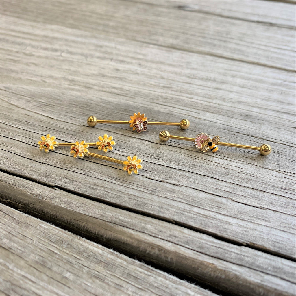 BodyCandy 14G Gold Tone Red Yellow Butterfly Flower Industrial Barbell 38mm — detail close-up