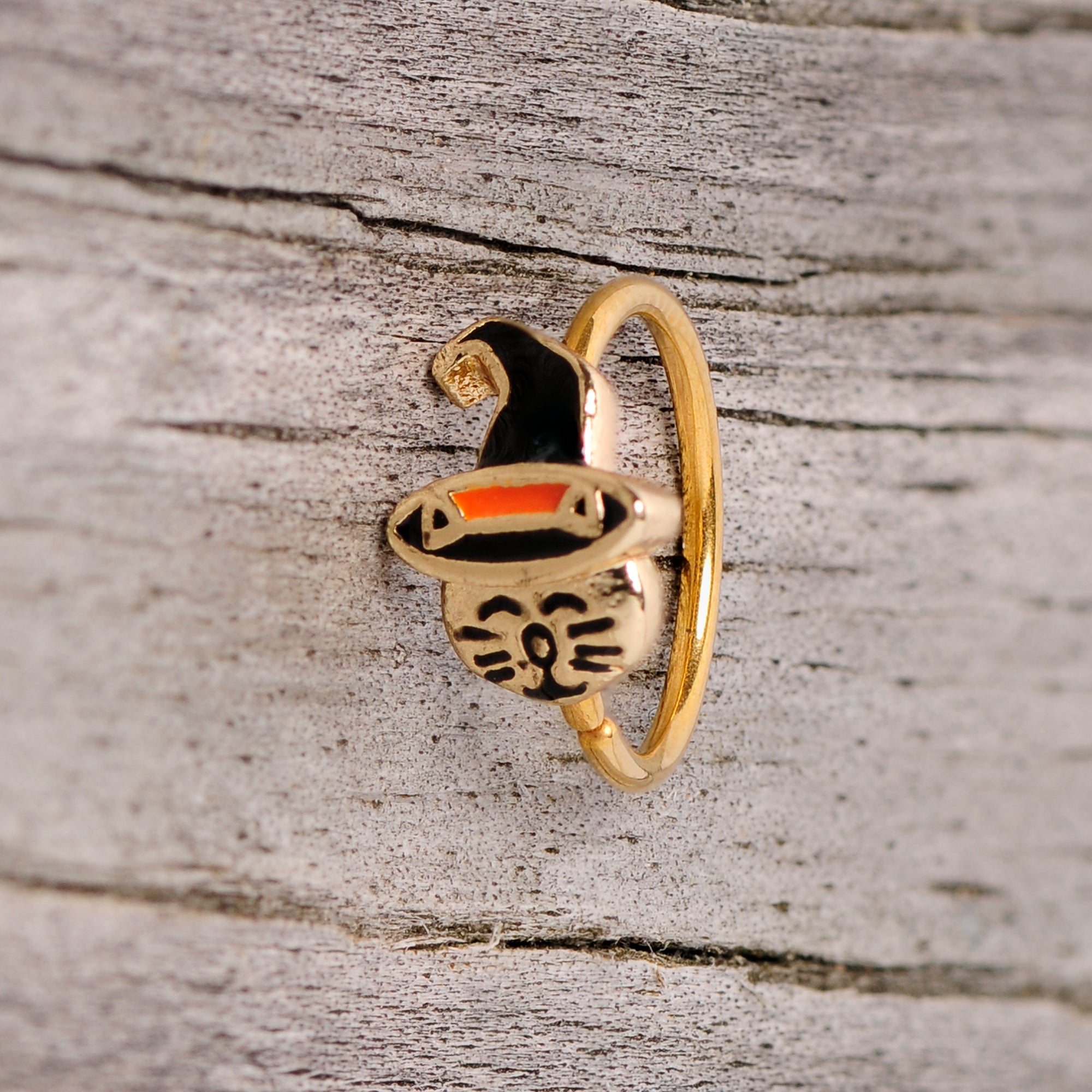 BodyCandy 20G 5/16 Gold Tone Black Witch Hat Cat Halloween Nose Hoop — back view