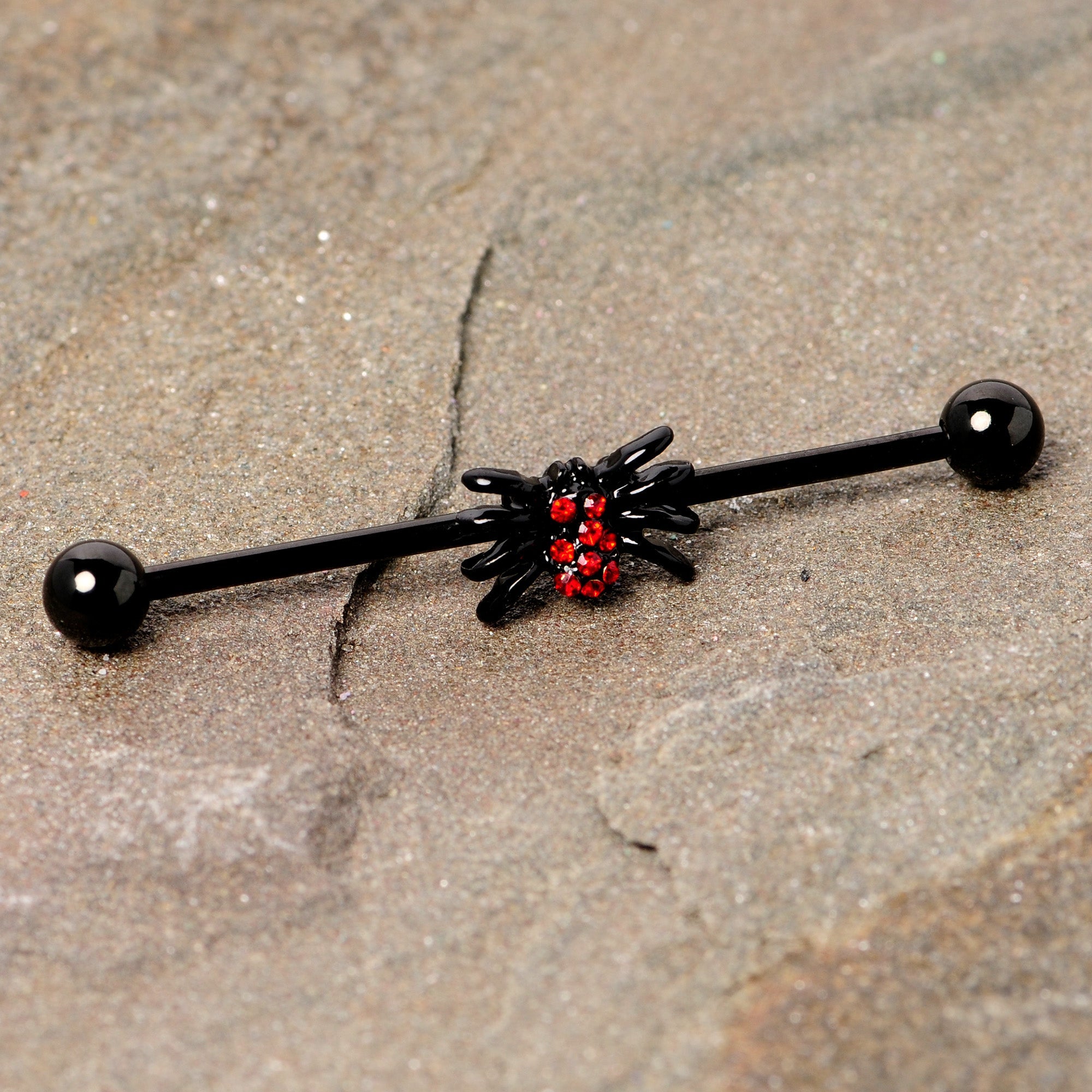 BodyCandy 14G Red Gem Black Spider Halloween Industrial Barbell 38mm — detail close-up
