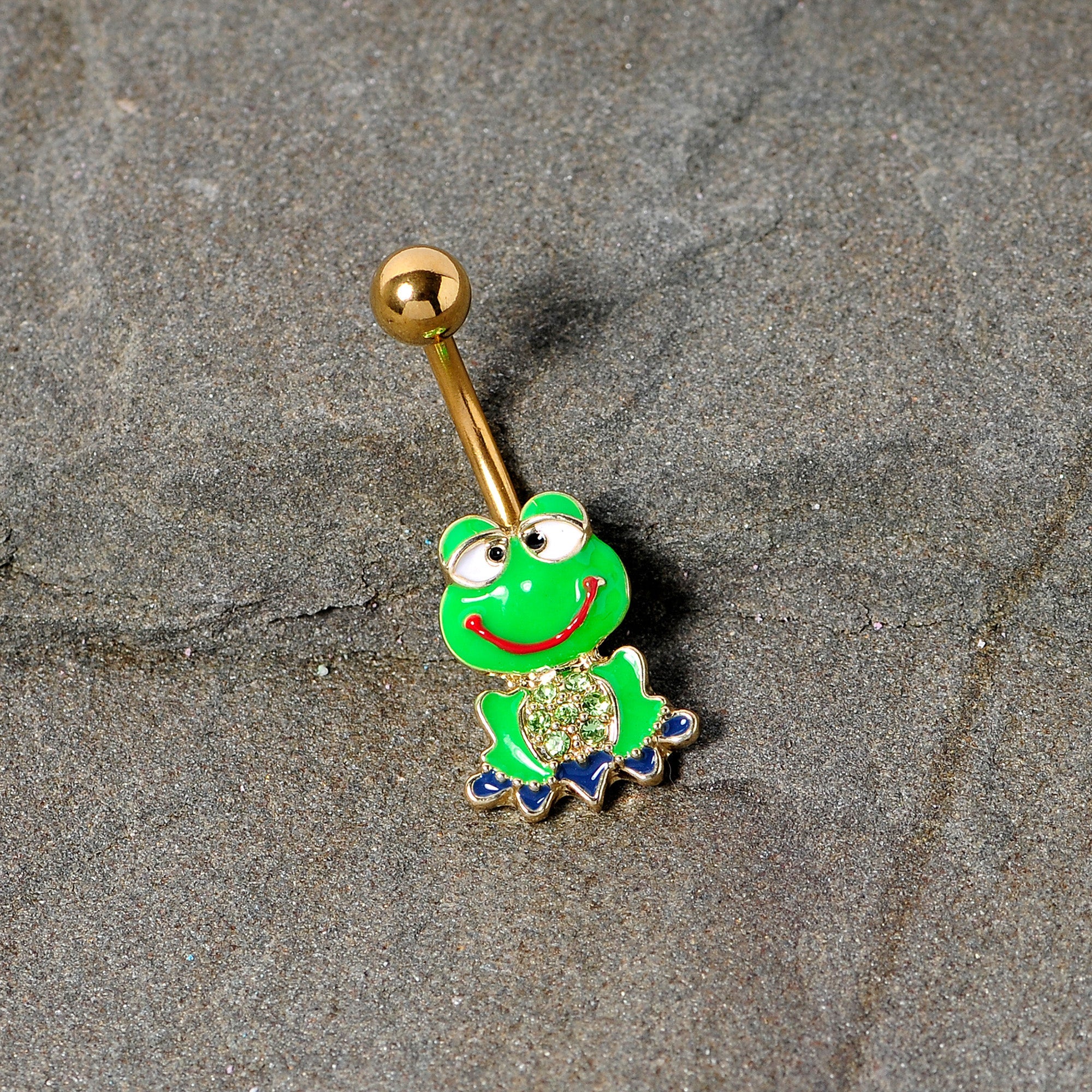 BodyCandy Green Gem Gold Tone Green Goofy Frog Belly Ring — detail close-up