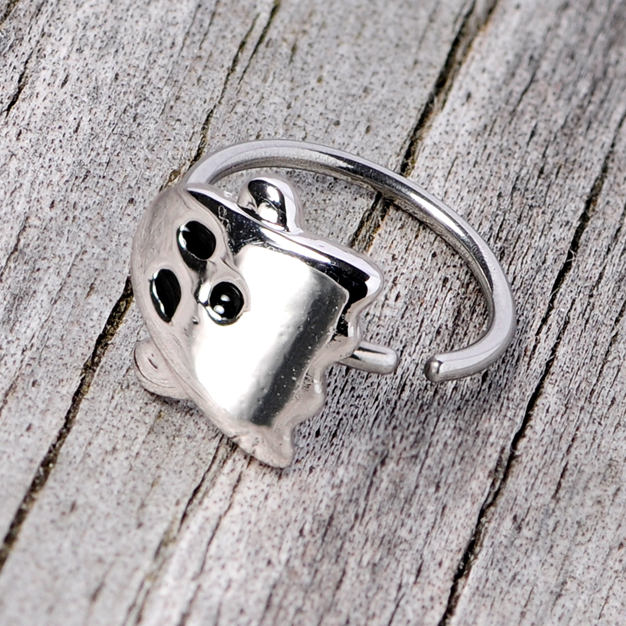 BodyCandy 20G 5/16 Scary Boo Ghost Halloween Nose Hoop — side view