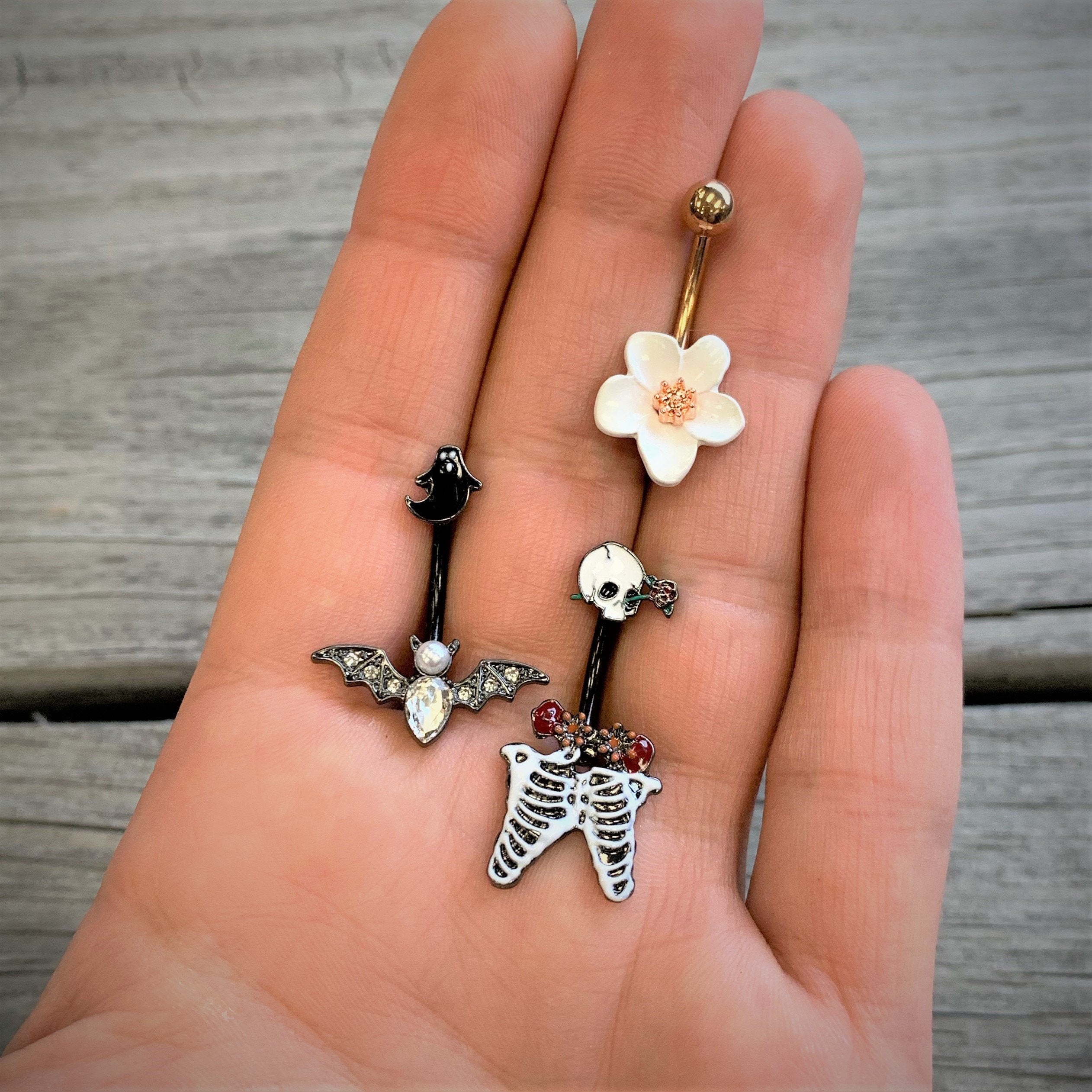 BodyCandy Black Skeleton Skull Rose Halloween Double Mount Belly Ring — detail close-up