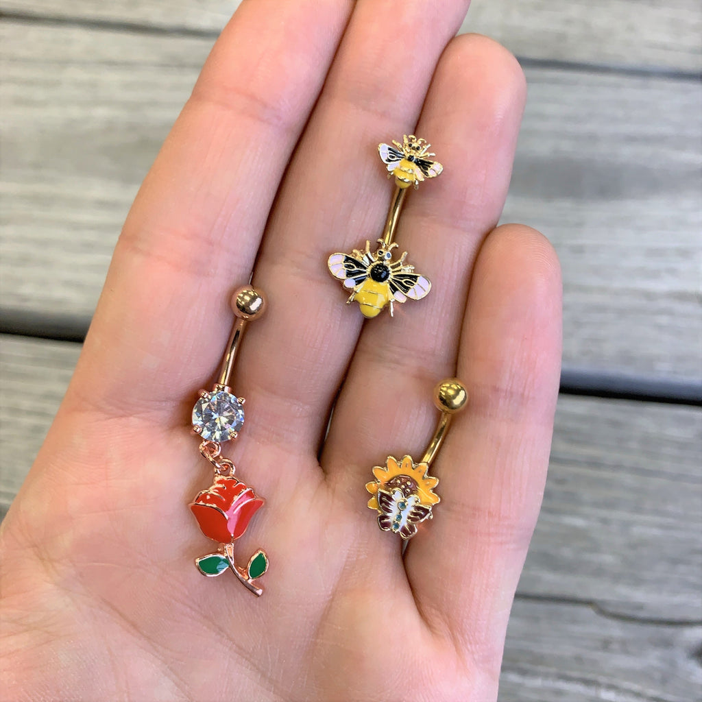 BodyCandy Gold Tone Red Yellow Butterfly Belly Ring — detail close-up