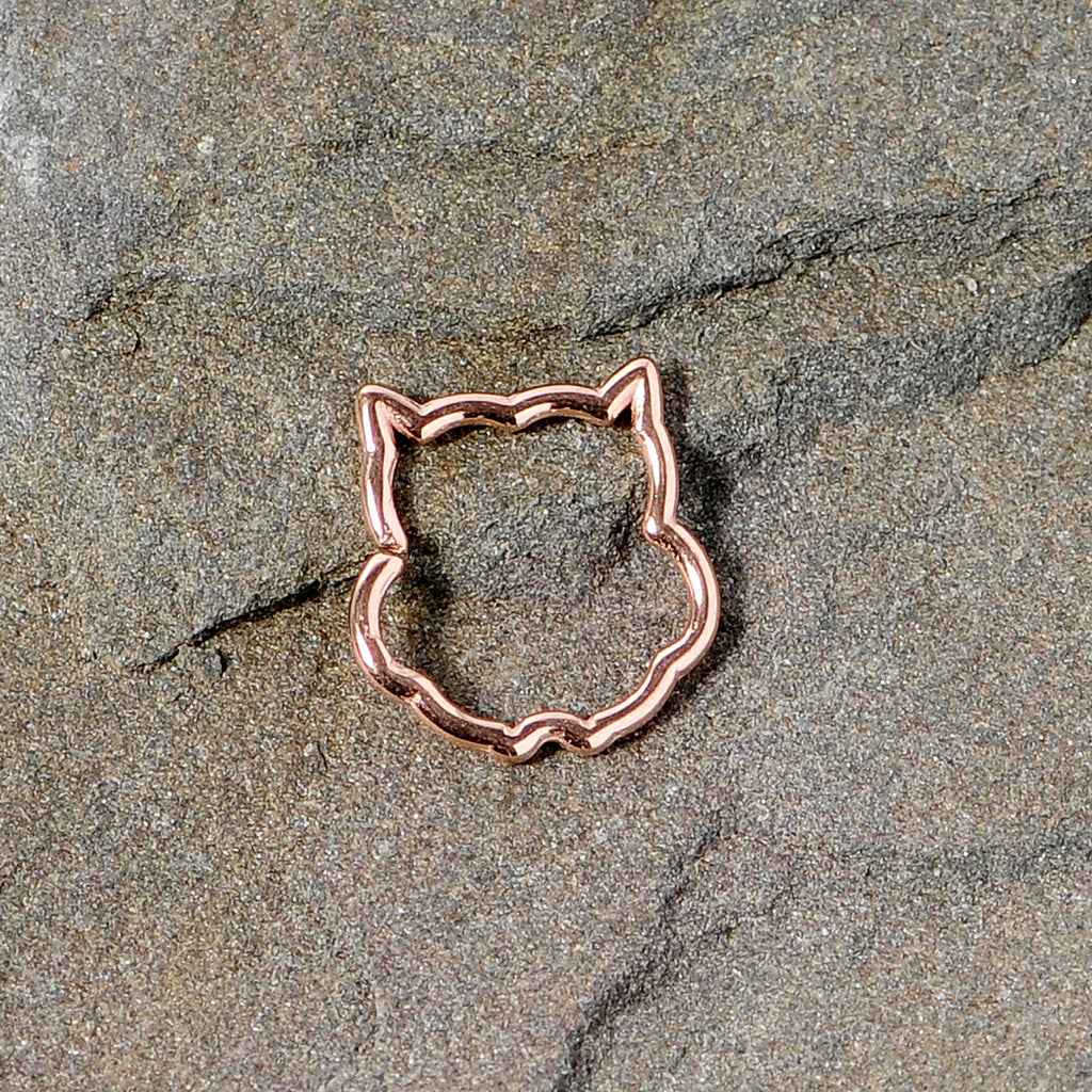 BodyCandy 16G 3/8 Rose Gold Tone Barn Owl Halloween Closure Ring — detail close-up
