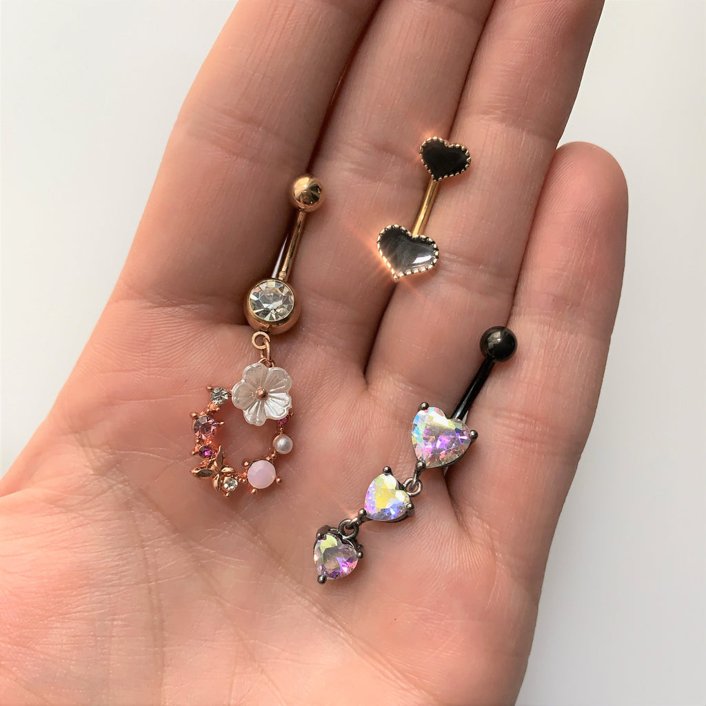 BodyCandy Aurora CZ Gem Black Triple Heart Dangle Belly Ring — detail close-up