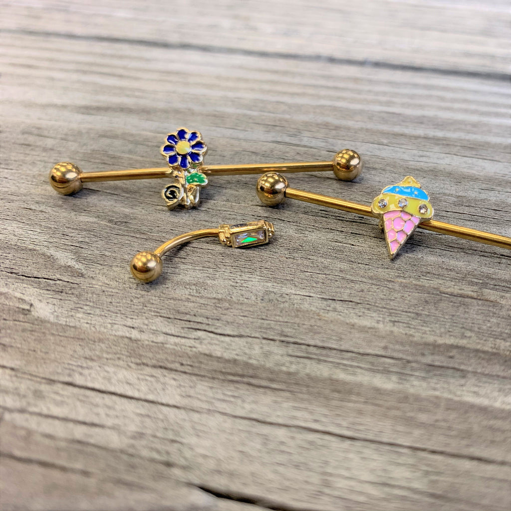 BodyCandy 14G Clear Gem Gold Tone Ice Cream Cone Industrial Barbell 38mm — detail close-up