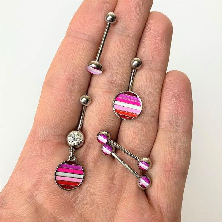 BodyCandy Pink Red White Lesbian Pride Flag Belly Ring — detail close-up