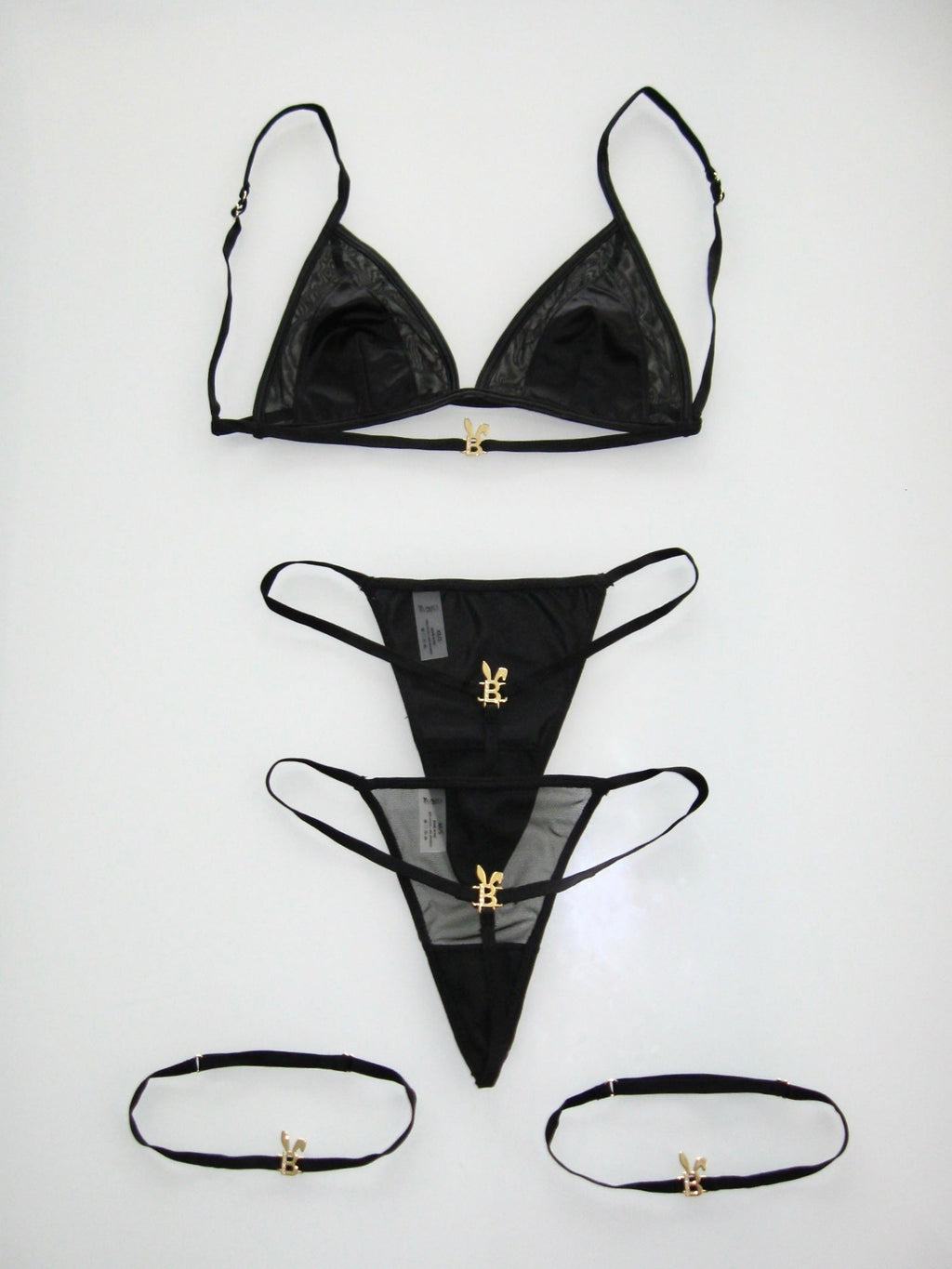 BUNNIES ROOM LINGERIE SET IN BLACK — detail and construction