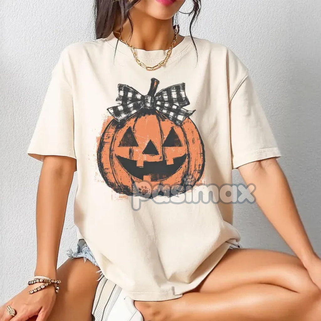 Pasimax Comfort Colors® Coquette Halloween T-Shirt — alternative angle