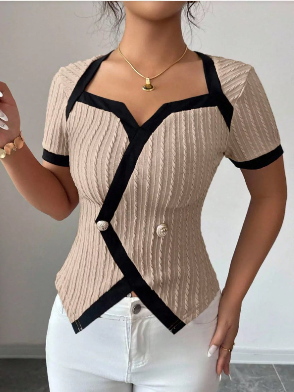 Contrast Trim Short Sleeve T-Shirt
