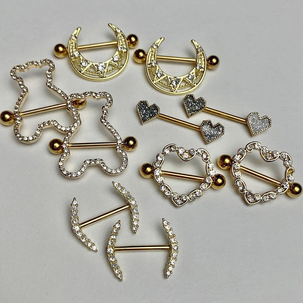 BodyCandy 14G 5/8 Clear Gem Gold Tone Teddy Bear Nipple Shield Set — detail close-up