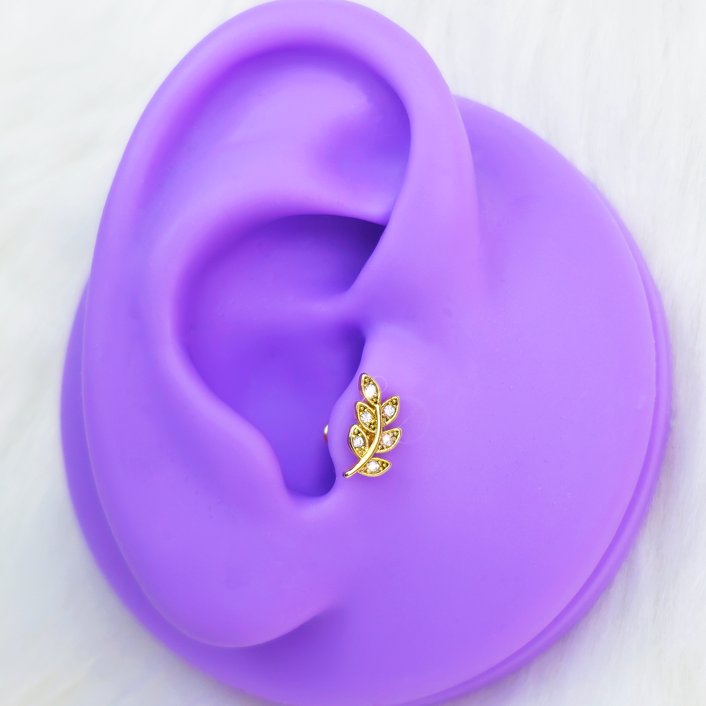 BodyCandy 16G 5/16 Color CZ Gem Gold Tone Leaf Internally Threaded Labret — detail close-up