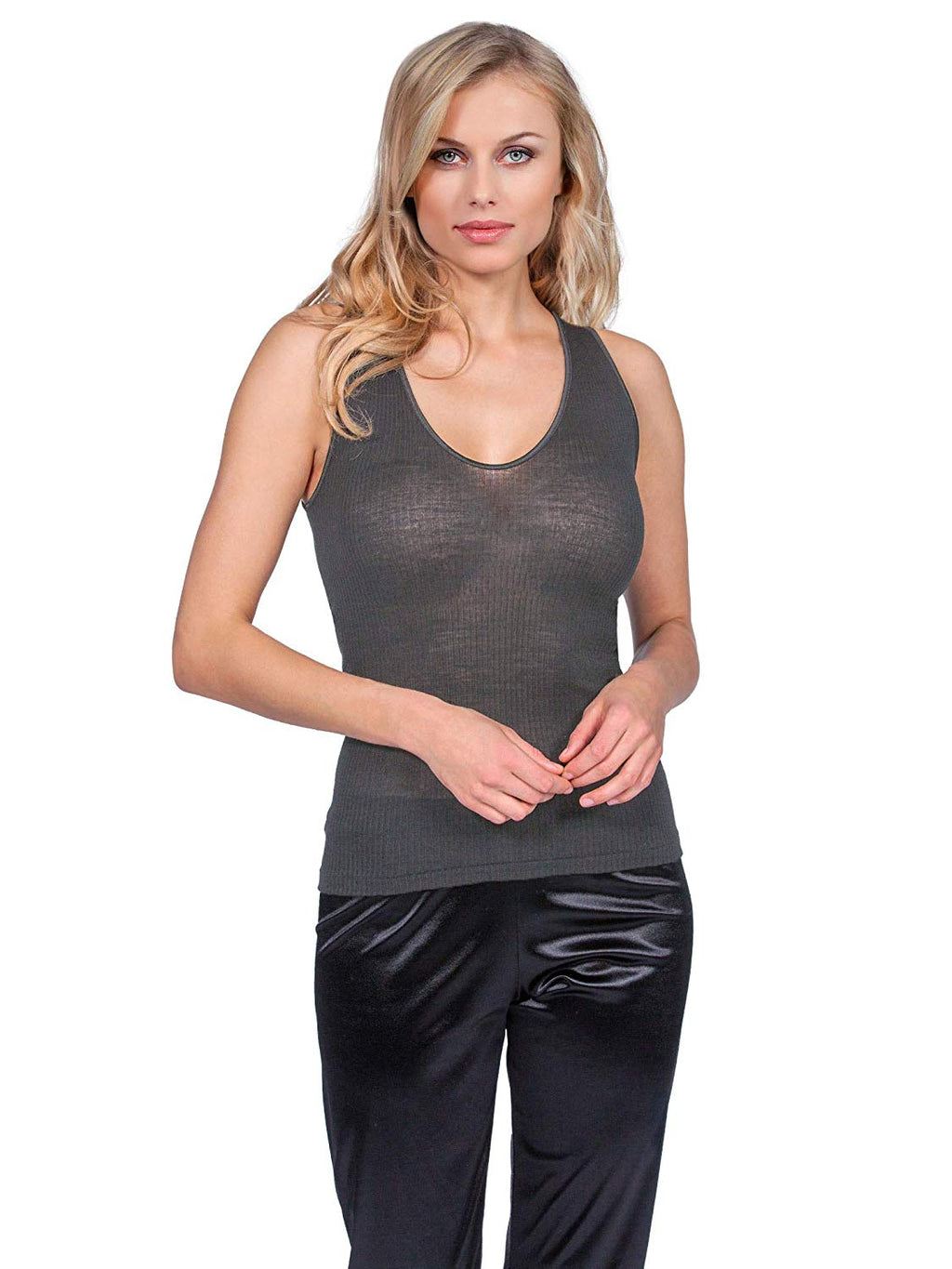 tittimitti EGI Luxury Wool Silk V-Neck Tank Top. Proudly Made in Italy. — detail close-up