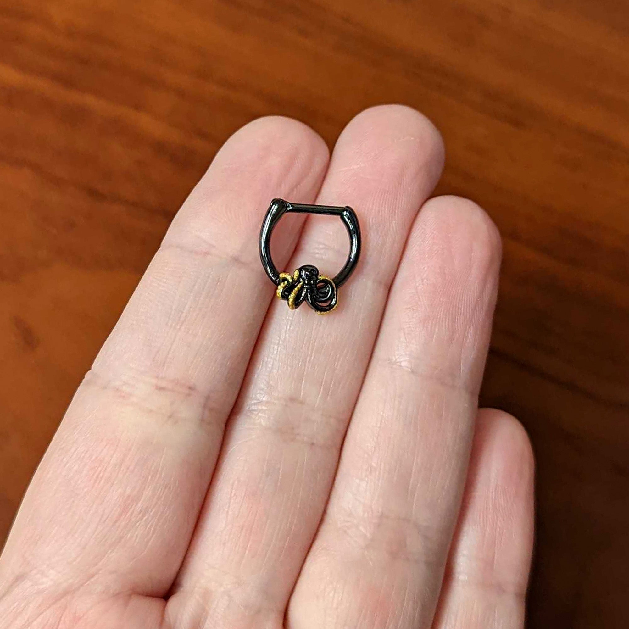 BodyCandy 16G 5/16 Black Understated Octopus Cartilage Clicker — side view