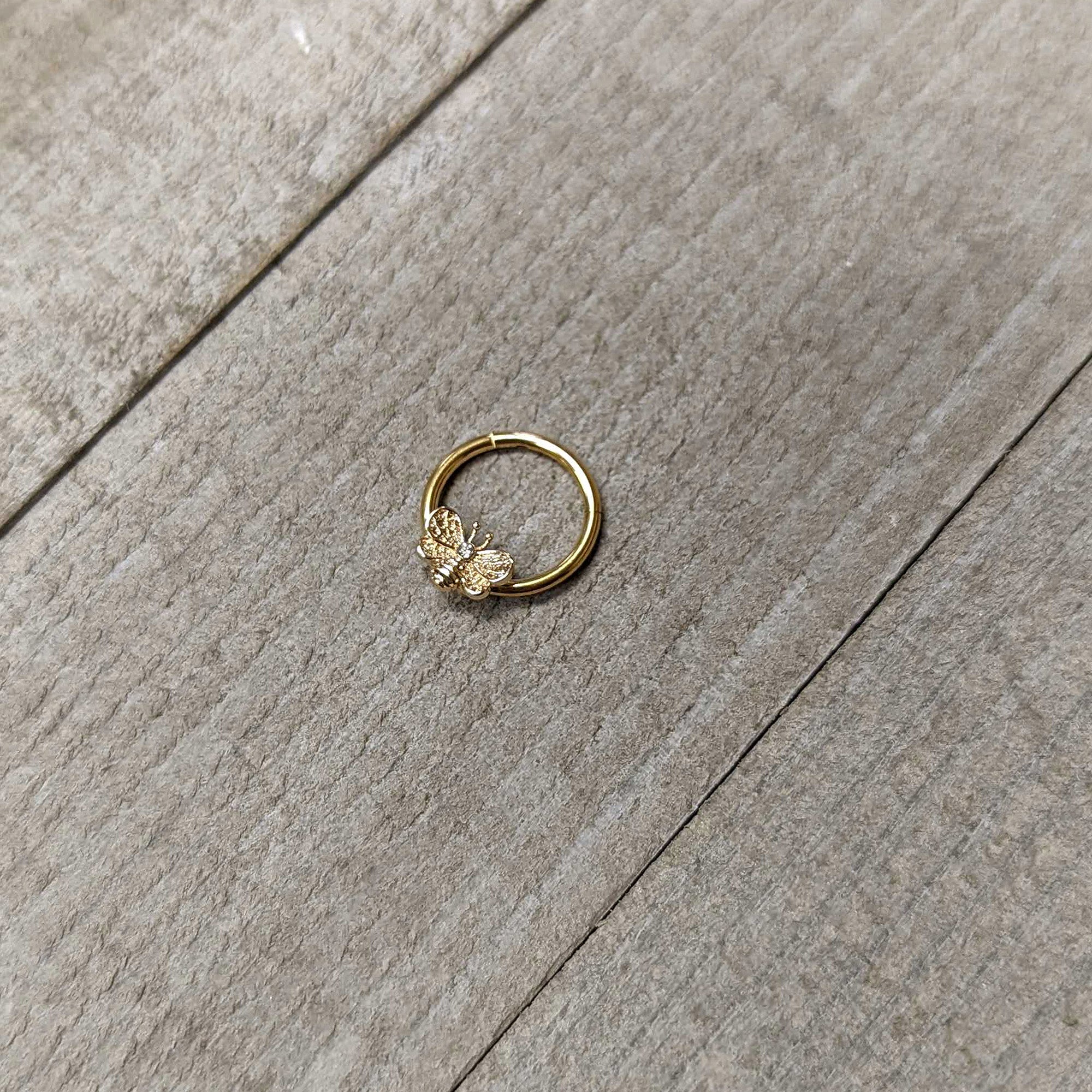 BodyCandy 16G 3/8 Clear Gem Gold Tone Beauty Bee Hinged Circular Ring — side view