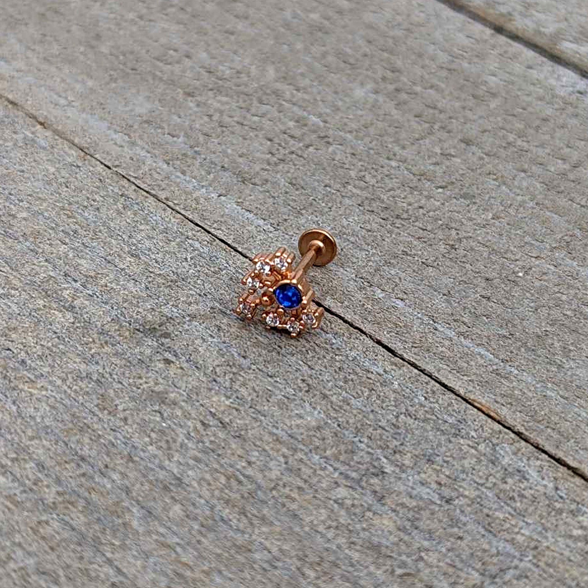 BodyCandy 16G 5/16 Blue Gem Rosy Tone Glamour Flare Labret Monroe Tragus — in-use photo