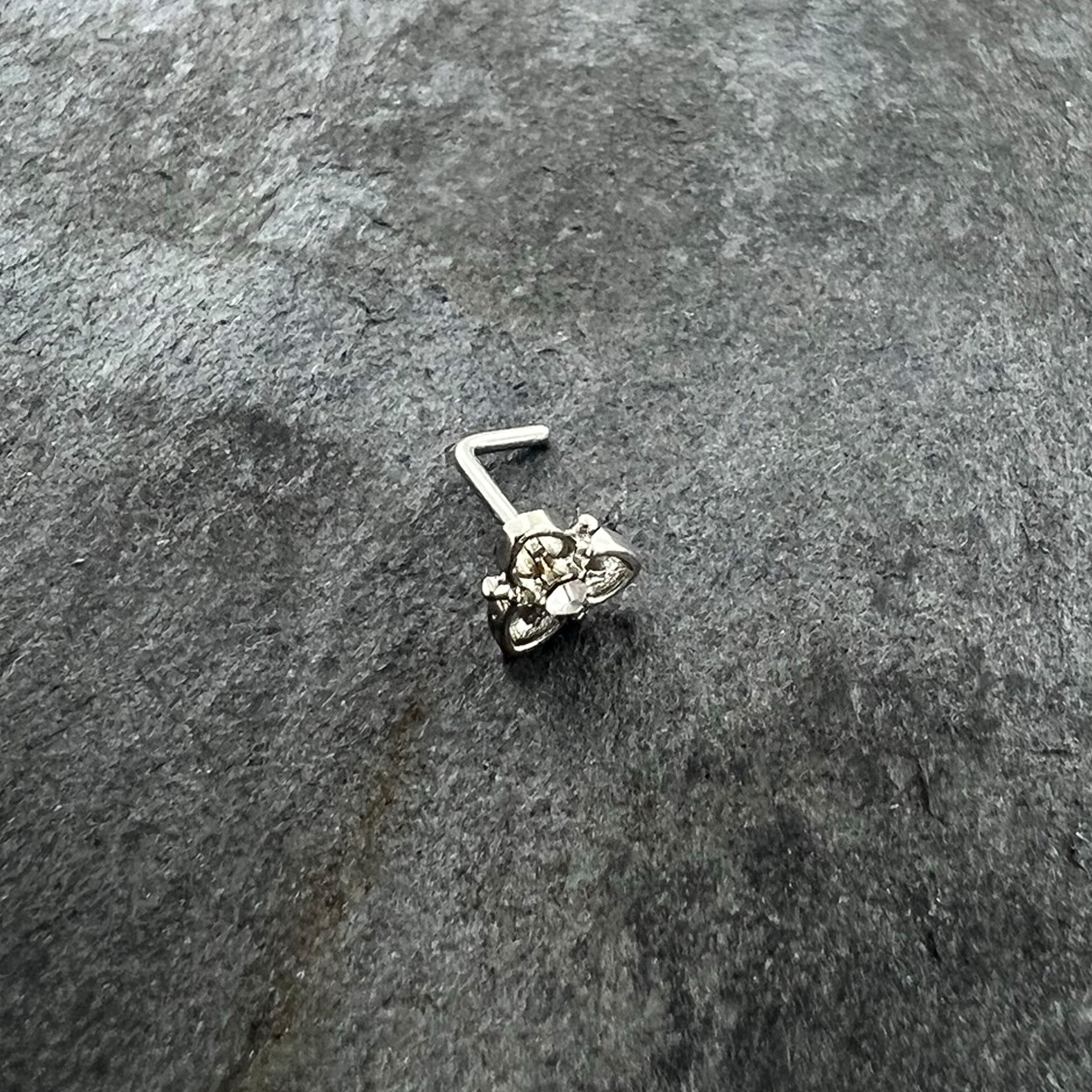 BodyCandy 20G 1/4 Clear CZ Gem Triple Heart Triquetra L Shape Nose Ring — back view