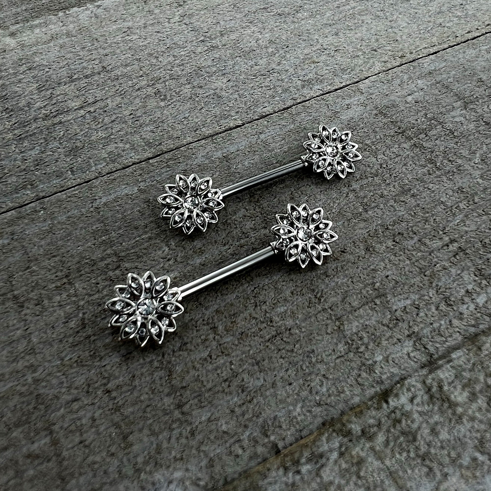 BodyCandy 14G 9/16 Clear Gem Rococo Starry Flower Barbell Nipple Ring Set — back view