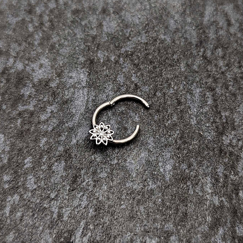 BodyCandy 16G 3/8 Clear Gem Starry Flower Hinged Segment Ring — back view