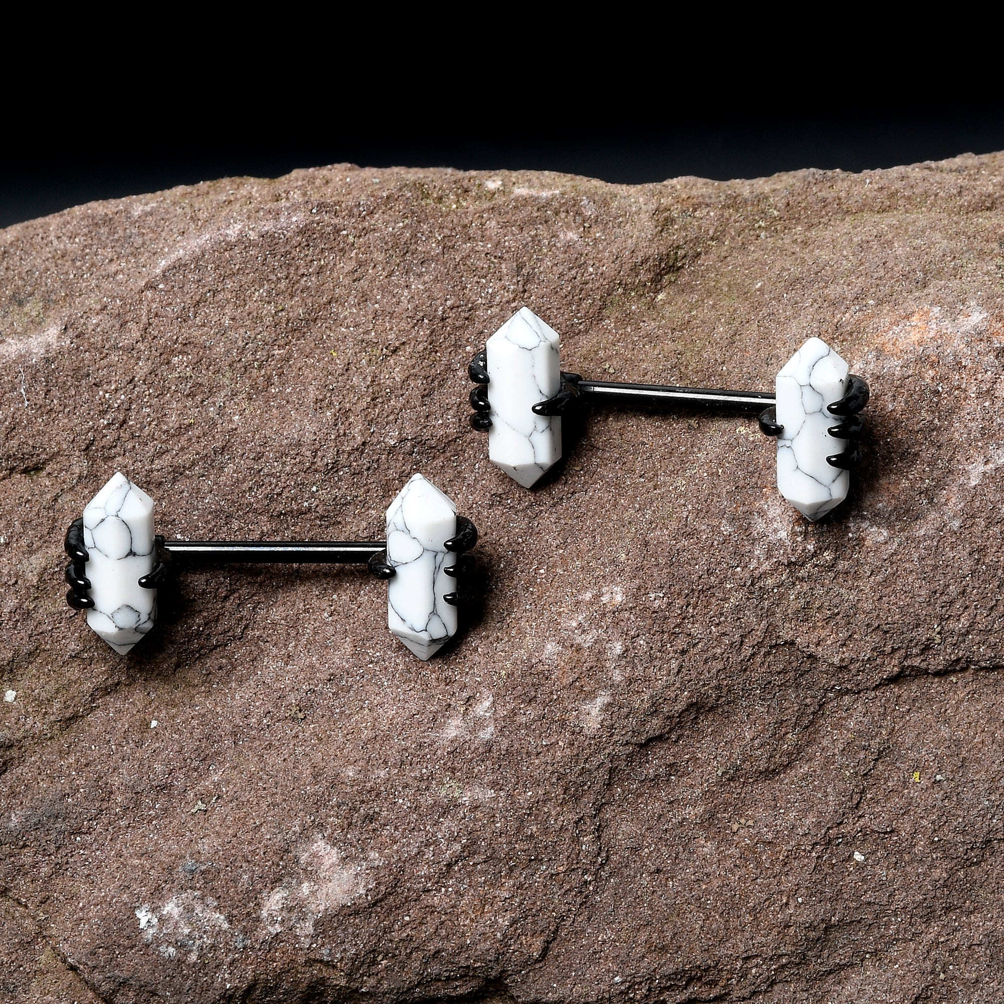 BodyCandy 14G 9/16 White Howlite Black Claw Barbell Nipple Ring Set — feature highlight