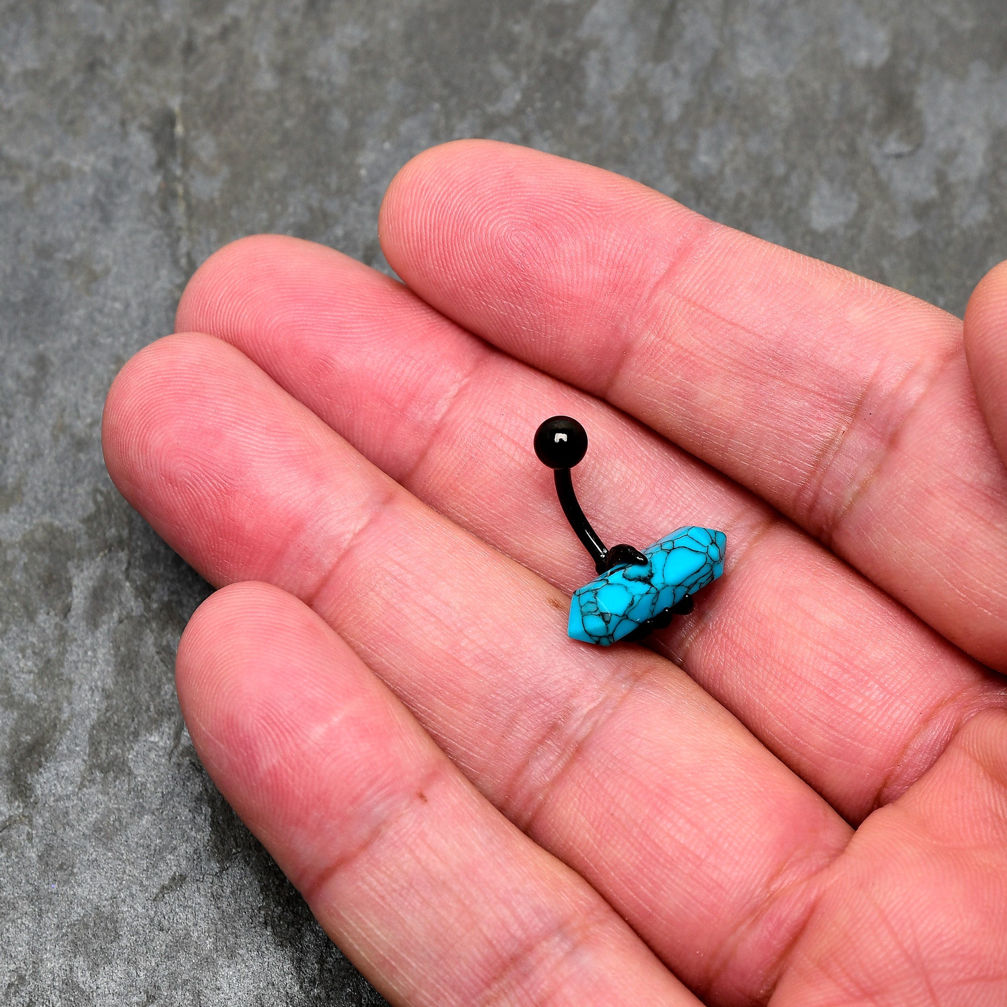 BodyCandy Blue Turquoise Stone Black Claw Belly Ring — detail close-up
