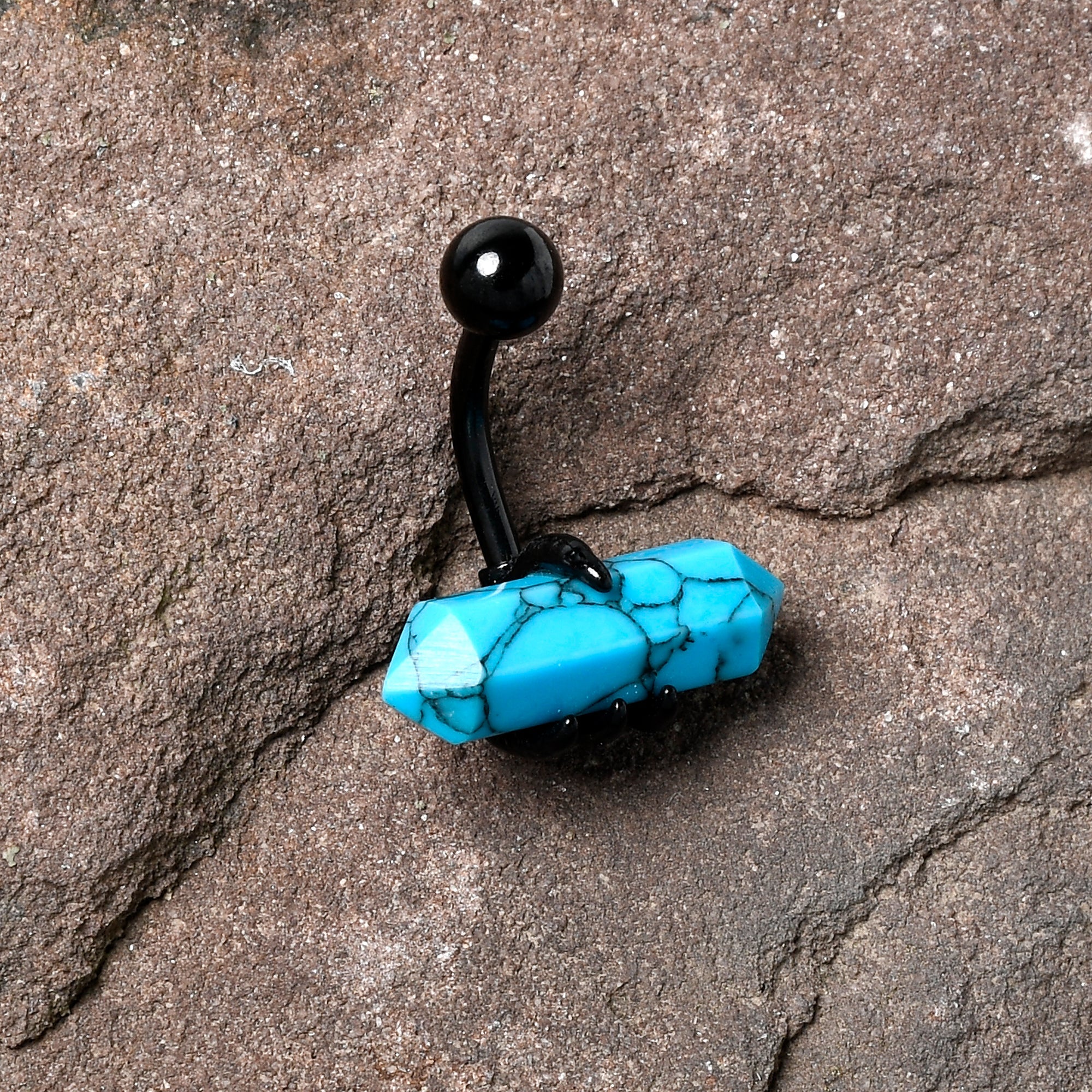 BodyCandy Blue Turquoise Stone Black Claw Belly Ring — size reference