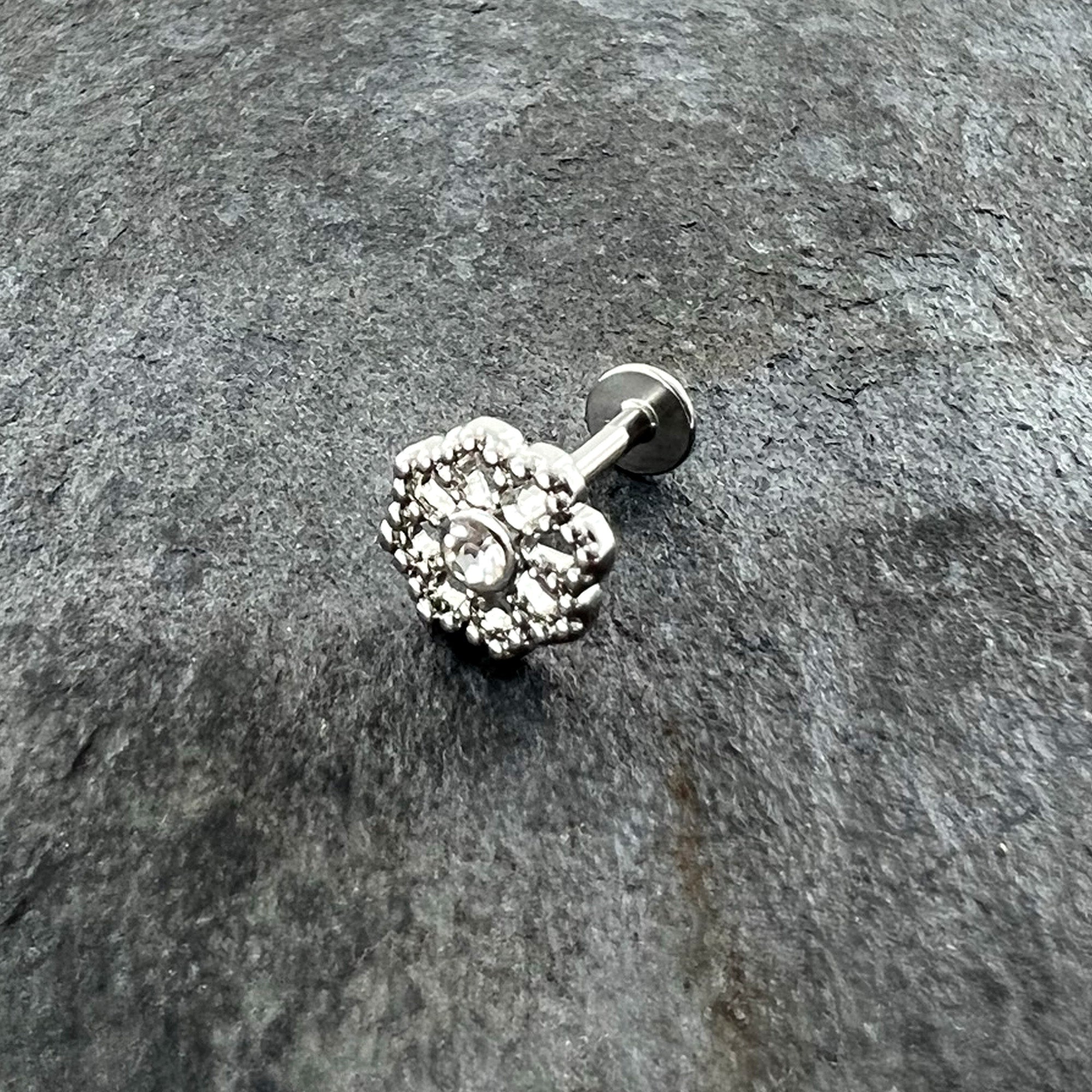 BodyCandy 16G 5/16 Clear Gem Baroque Fabulous Flower Labret Monroe Tragus — alternative angle