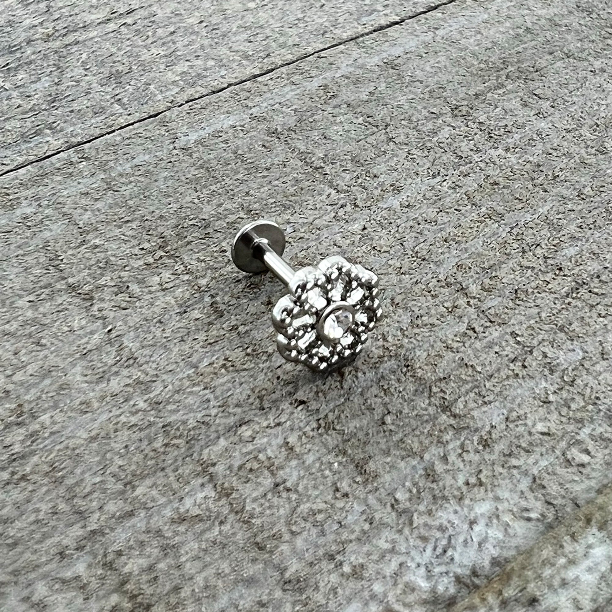BodyCandy 16G 5/16 Clear Gem Baroque Fabulous Flower Labret Monroe Tragus — in-use photo