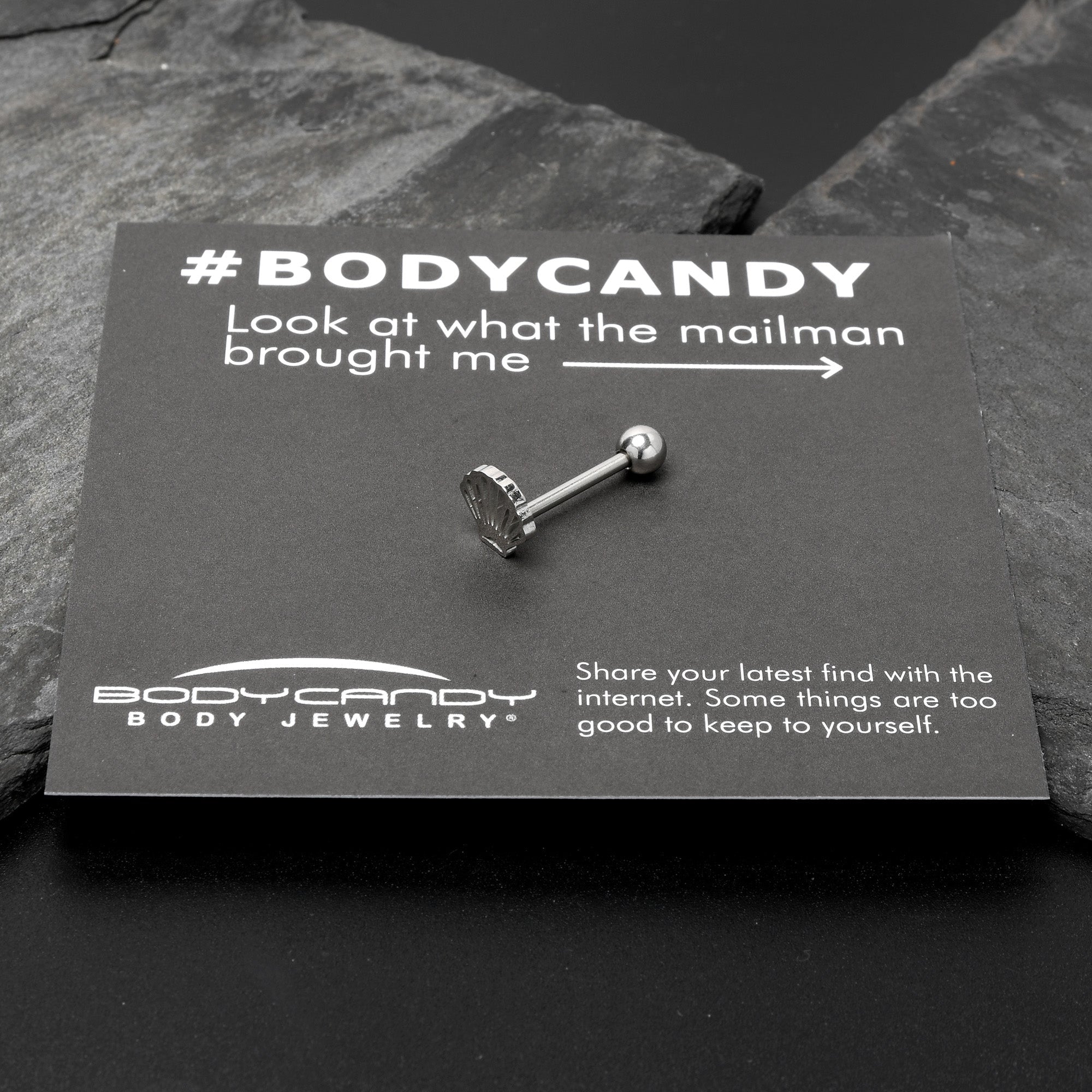 BodyCandy 316L Surgical Steel Scalloped Sea Shell Barbell Tongue Ring — size reference