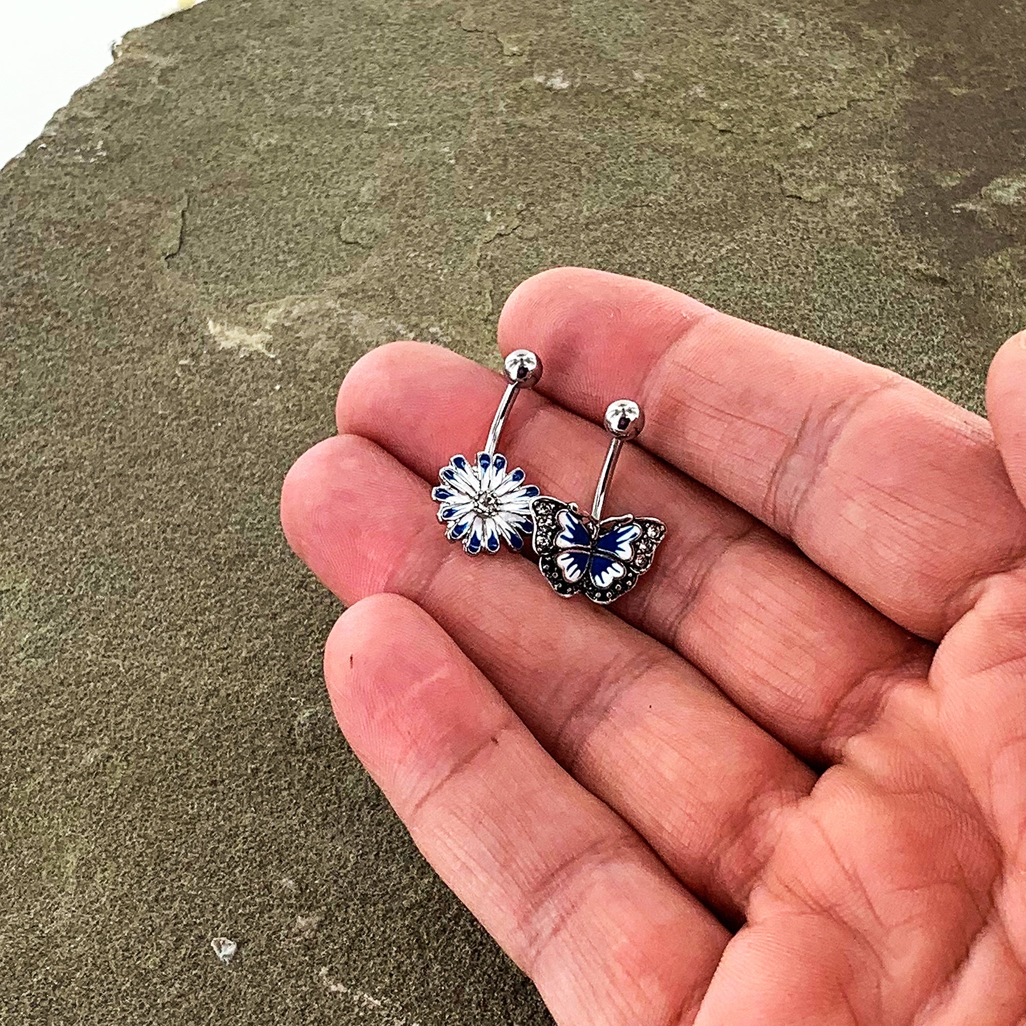 BodyCandy Clear Gem Butterfly Flower Blue White Belly Ring Set of 2 — side view
