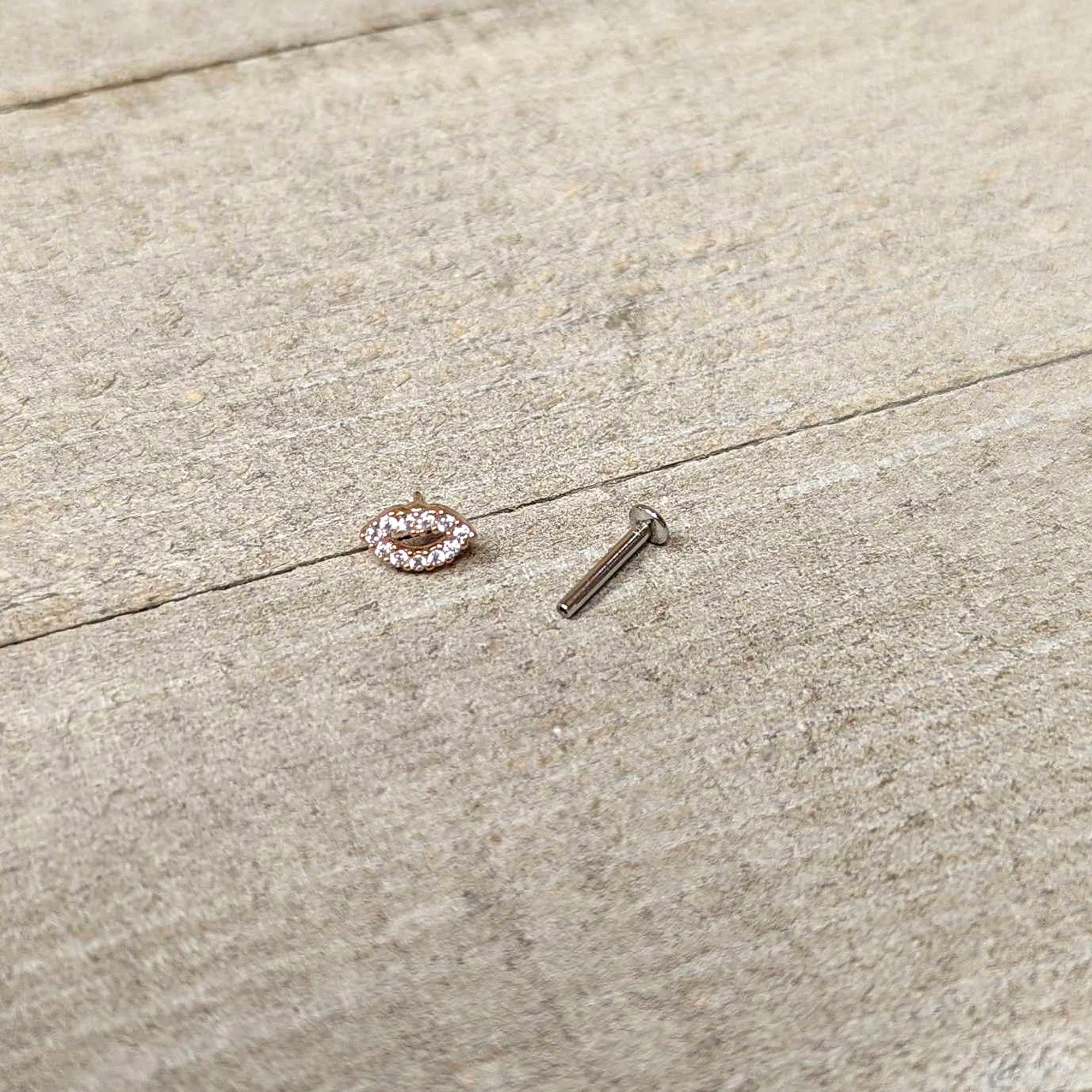 BodyCandy 16G 5/16 Clear CZ Gem Kissy Lips Rosy Threadless Labret Tragus — in-use photo