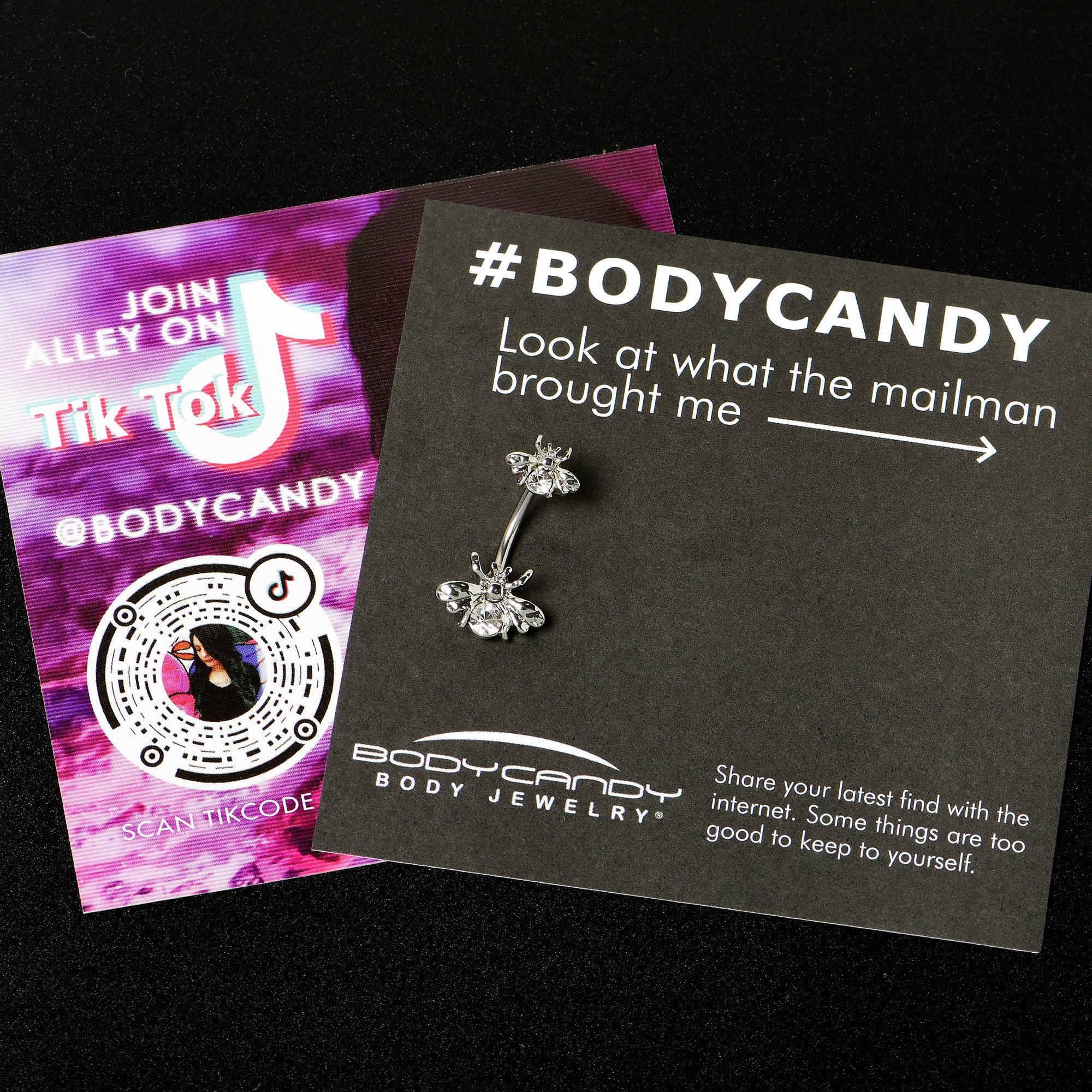 BodyCandy Clear Gem Bees Beautiful Insect Double Mount Belly Ring — side view
