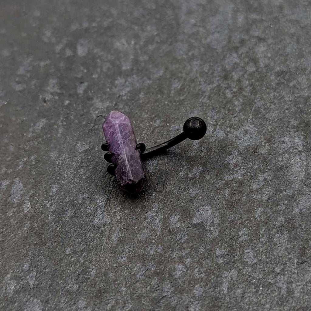 BodyCandy Purple Amethyst Stone Black Claw Belly Ring — side view