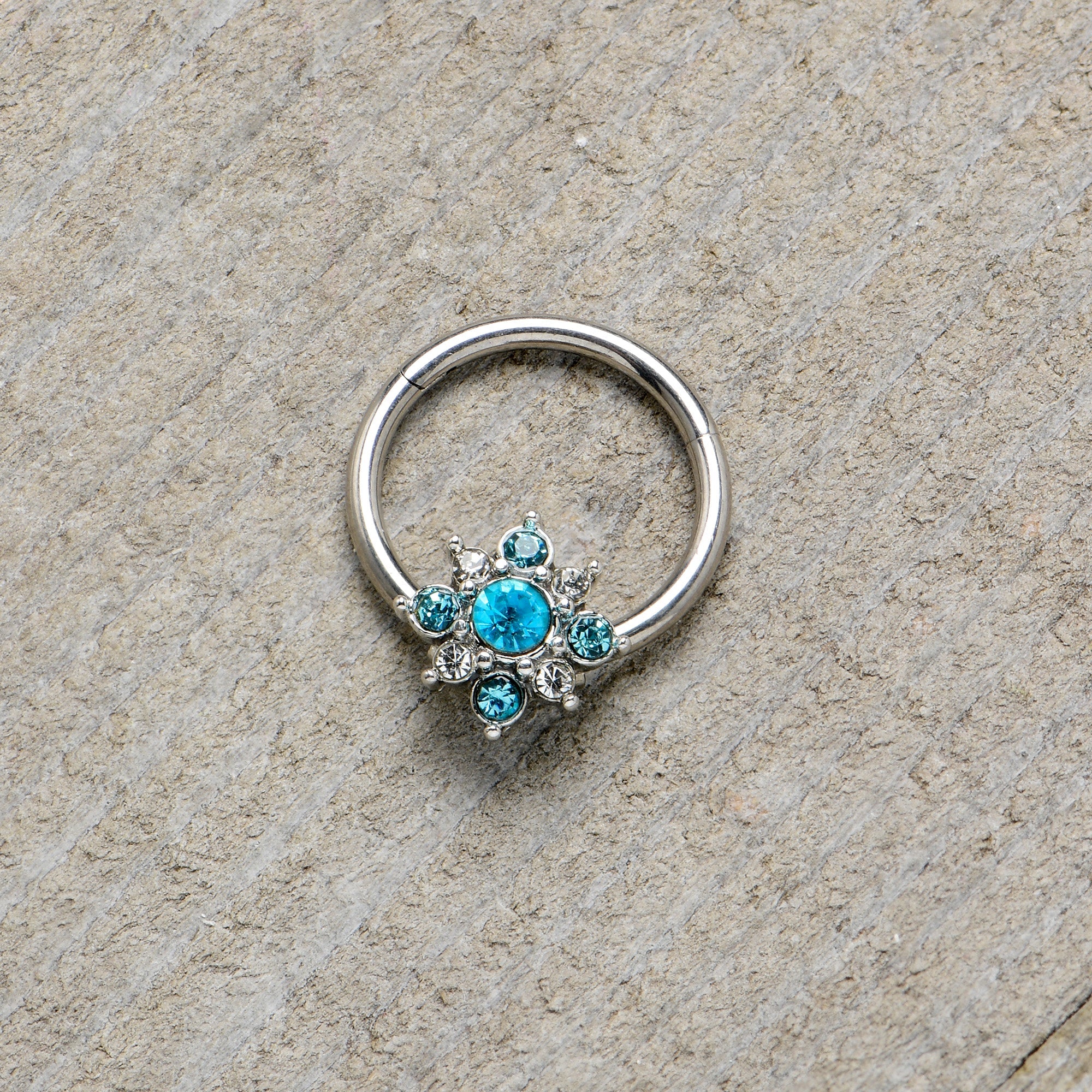 BodyCandy 16G 3/8 Blue Clear Gem Glamour Star Hinged Segment Ring — alternative angle