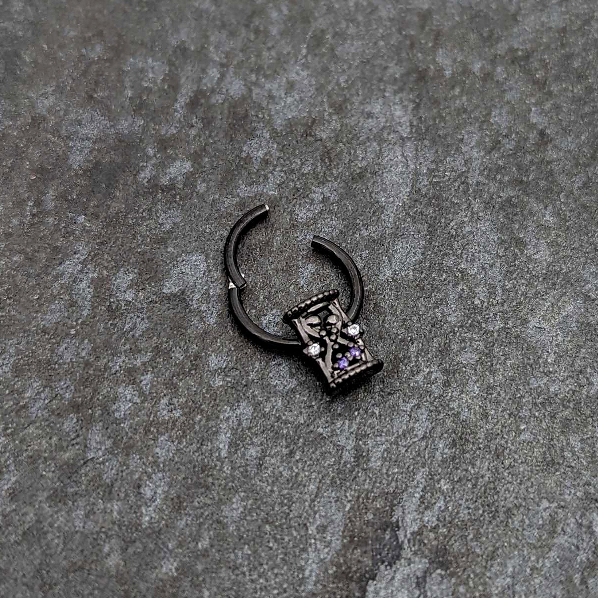 BodyCandy 16G 3/8 Purple Gem Black Heart Goth Hourglass Hinged Segment Ring — back view