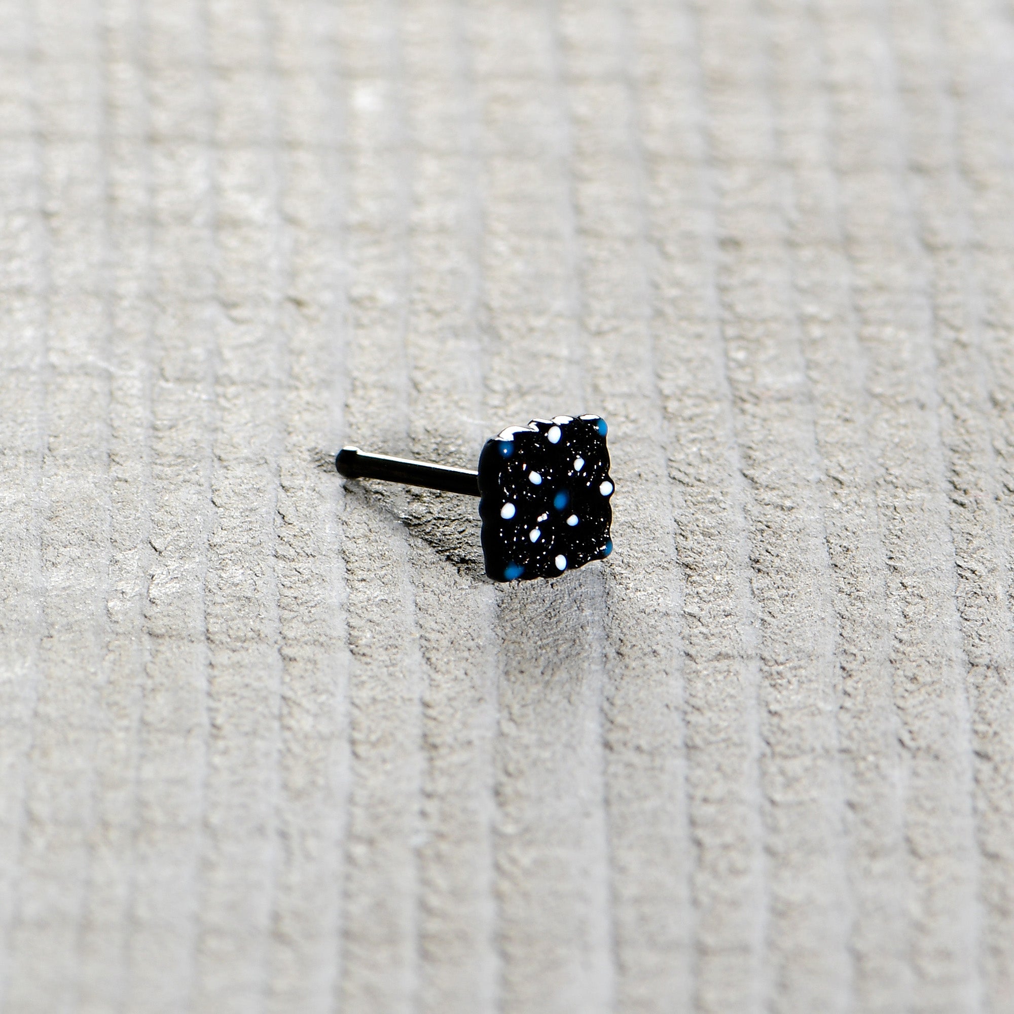 BodyCandy 20G 1/4 Black Lacy Rhombus Nose Bone — in-use photo
