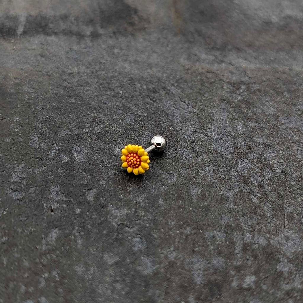 BodyCandy 16G 1/4 Happy Sunflower Cartilage Tragus Earring — alternative angle