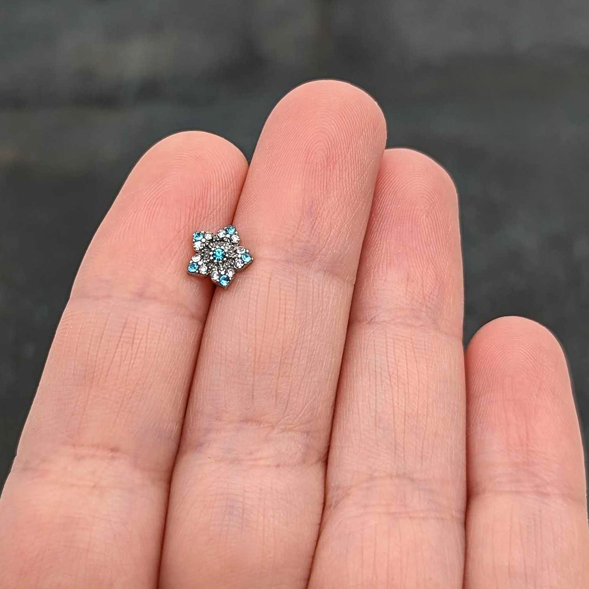 BodyCandy 16G 1/4 Blue Clear Gem Opulent Flower Cartilage Tragus Earring — size reference